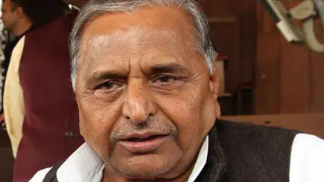 Former UP CM Mulayam Singh Yadav's health deteriorates, shifted to ICU